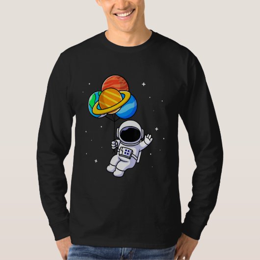 宇宙飛行士が惑星風船システムを保持太陽のする Tシャツ (正面)