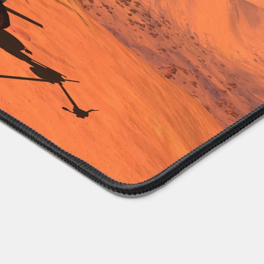 宇宙飛行士が火星に気象機器を設置する。 デスクマット (コーナー)