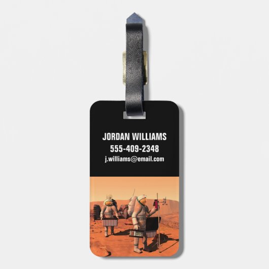 宇宙飛行士が火星に気象機器を設置する。 ラゲッジタグ (裏面縦)