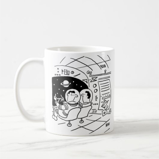 宇宙飛行士が郵便が届くのを見て驚く コーヒーマグカップ (左)