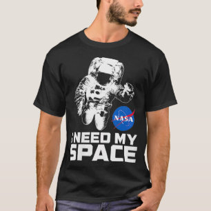 宇宙飛行士との宇宙が必要な宇宙VNeck Tシャツ