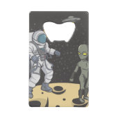 宇宙飛行士とエイリアン クレジットカード栓抜き (裏面)