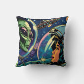 宇宙飛行士と地球外エイリアン クッション (裏面)