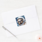 宇宙飛行士のスーツを身に着けたかわいいナマケモノ スクエアシール (封筒)