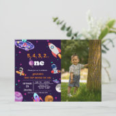 宇宙飛行士の宇宙の最初ののまわりに旅は太陽の誕生日 招待状 (スタンド正面)