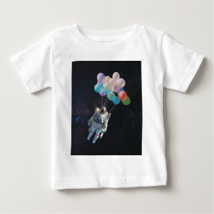 宇宙飛行士の星と宇宙のカラフル風船 ベビーTシャツ