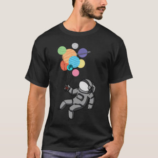 宇宙飛行士の浮遠くに動 Tシャツ