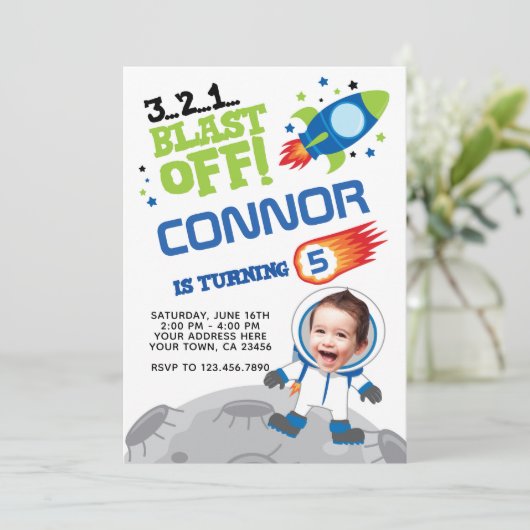 宇宙飛行士の誕生日招待状、あなたの写真と 招待状 (スタンド正面)