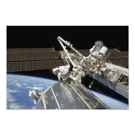 宇宙飛行士は一連の作業を行う フォトプリント (正面)