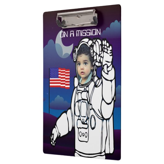 宇宙飛行士オンムーンアウタースペースボーイ誕生日 クリップボード (左)