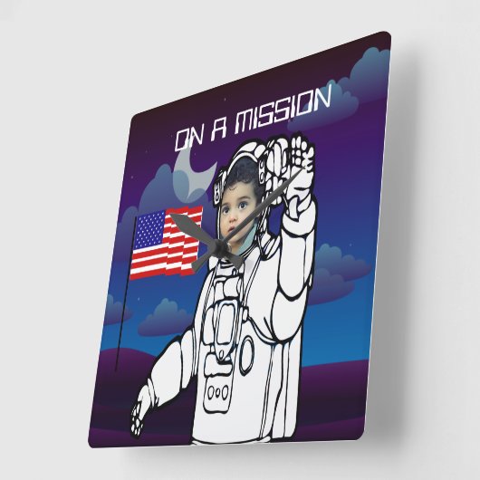 宇宙飛行士オンムーンアウタースペースボーイ誕生日 スクエア壁時計 (傾斜)