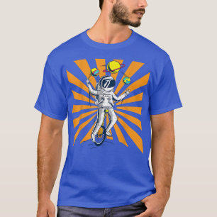 宇宙飛行士ジャグリング惑星一輪車Tシャツ Tシャツ