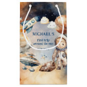 宇宙飛行士宇宙ファーストトリップのまわりにザ・サン抱き枕 スモールペーパーバッグ (裏面)