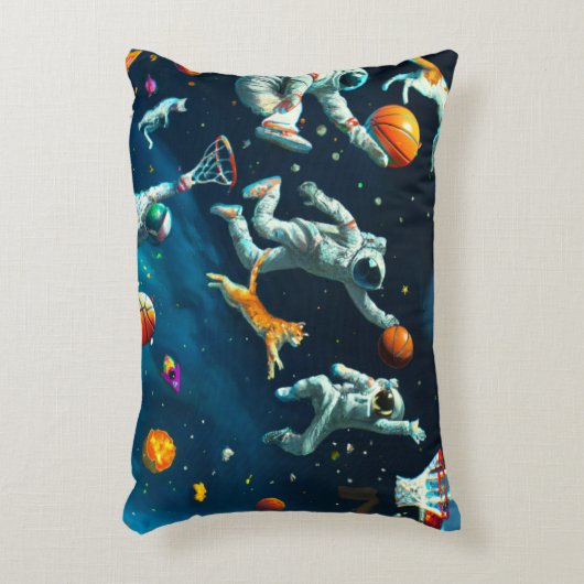 宇宙飛行士遊と宇宙する猫のバスケットボール アクセントクッション (正面(垂直))