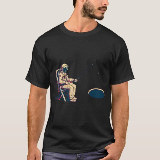 宇宙飛行士 ブラックホール 釣り Tシャツ (正面)
