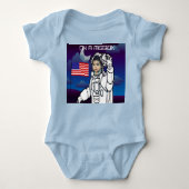 宇宙飛行士　月　外宇宙少年　誕生日 ベビーボディスーツ (正面)