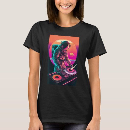 宇宙飛行士DJ、DJイン宇宙、EDM クール Vaporwave G Tシャツ (正面)