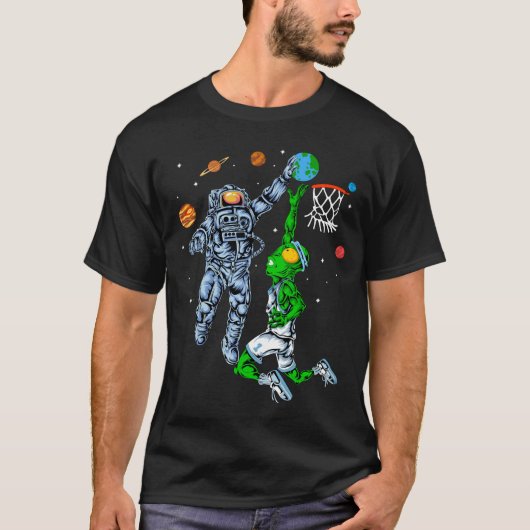 宇宙飛行士vsエイリアンバスケットボール tシャツ (正面)