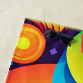 宇宙鮮やか万華鏡のように千変万化するパターン ビーチタオル (インサイチュ)