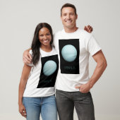 宇宙、銀河系、システ太陽のム、惑星天王星 Tシャツ (ユニセックス)
