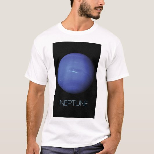 宇宙、銀河系、システ太陽のム、惑星海王星 Tシャツ (正面)