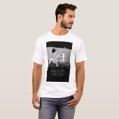 宇宙、銀河系、太陽のシステム、地球の月 Tシャツ (正面フル)