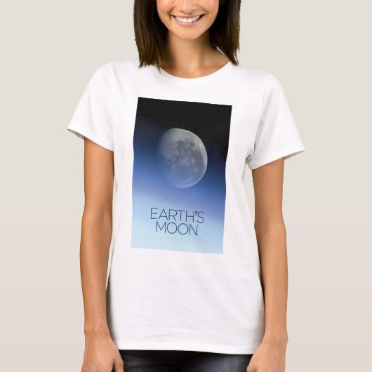 宇宙、銀河系、太陽のシステム、地球の月 Tシャツ (正面)