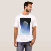 宇宙、銀河系、太陽のシステム、地球の月 Tシャツ (正面フル)