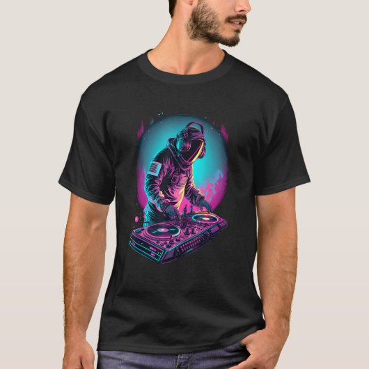宇宙EDMグラフィックでの宇宙飛行士DJ クール DJ Tシャツ (正面)