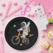 宇宙ovでbmxバイクに乗る宇宙飛行士 ペーパープレート (パーティー)