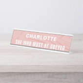 『守らねばならない女おもしろい』 デスクネームプレート (正面)