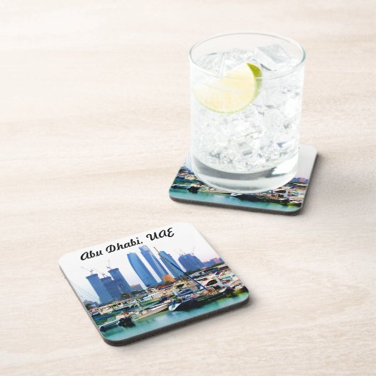 守られたマリーナ コースター (右側)