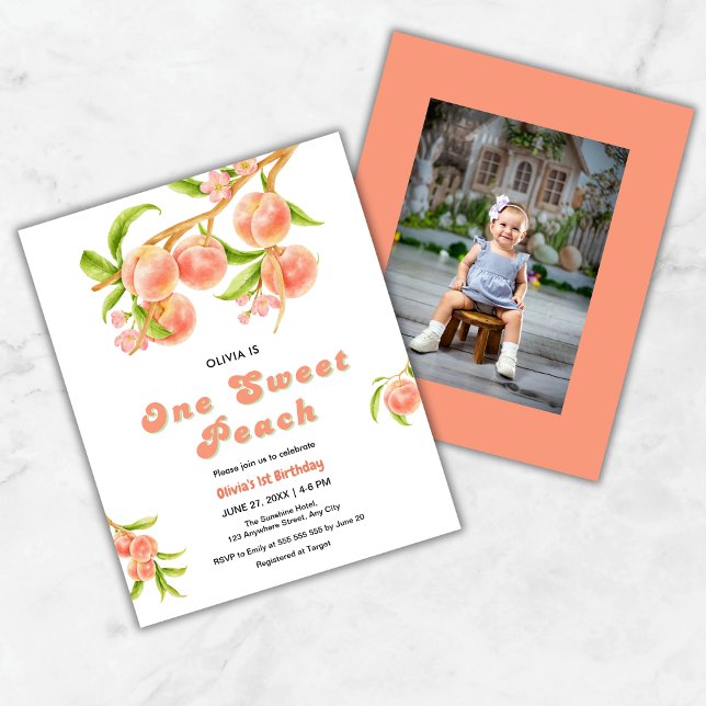 安いワンスウィートピーチ写真1歳の誕生日招待状 (Budget One Sweet Peach Girl Photo 1st Birthday Invitation )