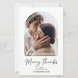 安価なミニマリストアーチ効果結婚写真