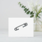 安全ピンの結束 ポストカード (スタンド正面)