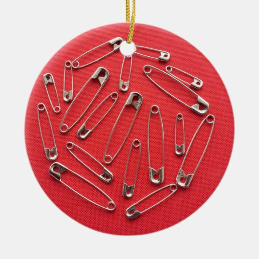 安全ピン セラミックオーナメント (正面)