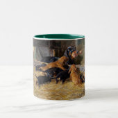 安定したハーミンリーダーで子犬とダックスフント ツートーンマグカップ (中央)