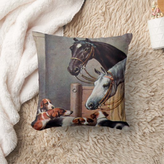 安定した枕の馬そして猟犬 クッション (ブランケット)
