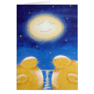 完全な卵の月の下