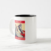 完全に予防接種された ツートーンマグカップ (正面左)