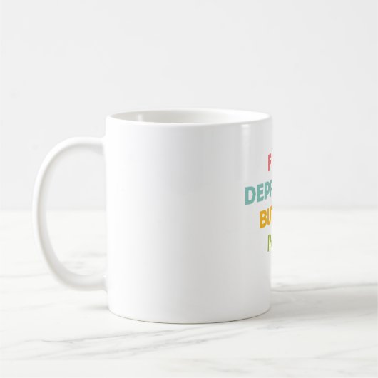 完全に劣化しているが、まだ使用されている コーヒーマグカップ (左)