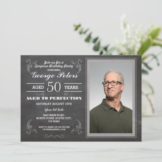 完全熟成誕生日チョークの写真 招待状 (スタンド正面)