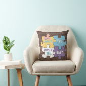 完成した私ベビーパズルママのシルエット クッション (椅子)