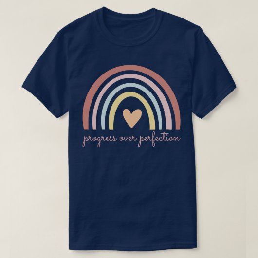 完成を越えて進歩する Tシャツ (デザイン正面)