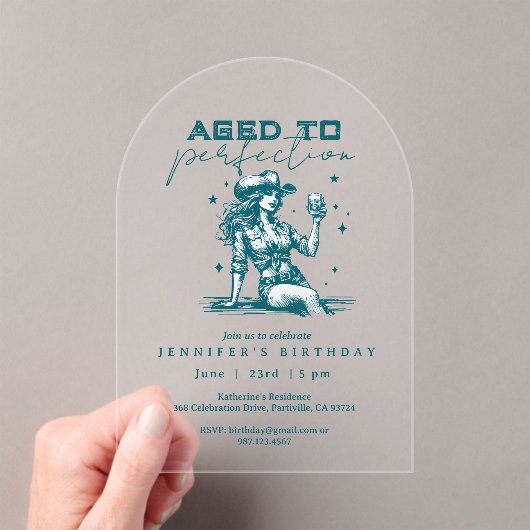 完熟のカウガール青い誕生日パーティー アクリル招待状 (インサイチュ (ポータブル))