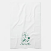 完璧ではないがアイルランド人だ |St patricks day引用文 キッチンタオル (縦)