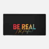 完璧で実在はない デスクマット (正面)