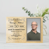 完璧なまでに熟成した誕生日 メンズ フォト ヴィンテージ 招待状 (スタンド正面)