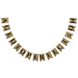 完璧なウイスキーの誕生日バーボンパーティーに熟成 バンティングフラッグ