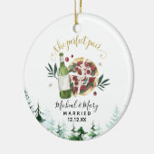 完璧なペアビールとピザ結婚のオーナメントギフト セラミックオーナメント (左)